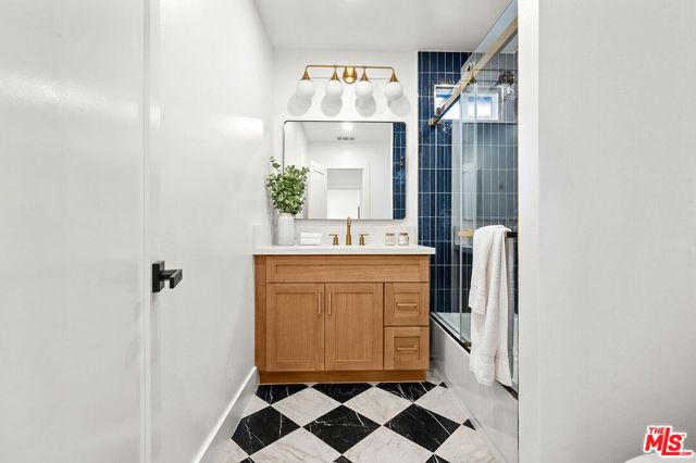 12315 Norlain Avenue, Downey, CA 90242