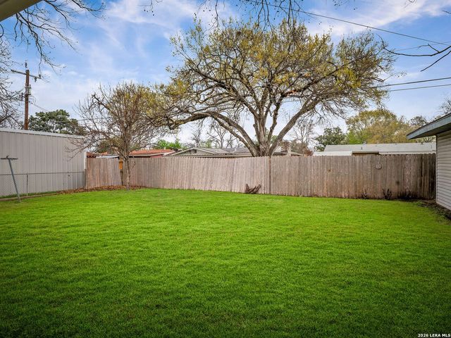 4630 Seabreeze Drive, San Antonio, TX 78220