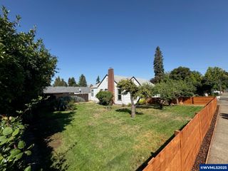 1510 SW Broadway St, Albany, OR 97321