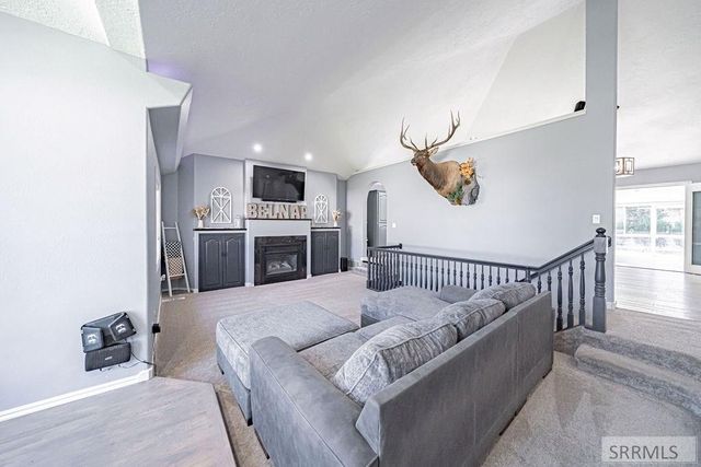 706 Thicket Way, Idaho Falls, ID 83404