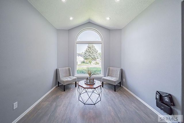 706 Thicket Way, Idaho Falls, ID 83404