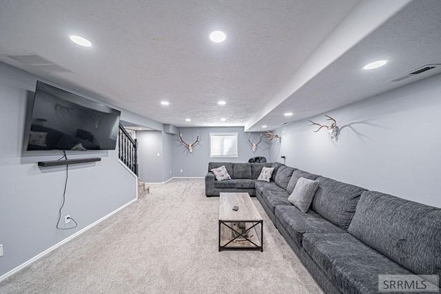 706 Thicket Way, Idaho Falls, ID 83404