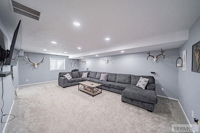 706 Thicket Way, Idaho Falls, ID 83404