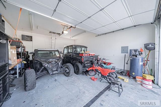 706 Thicket Way, Idaho Falls, ID 83404