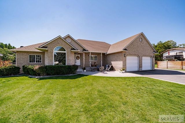 706 Thicket Way, Idaho Falls, ID 83404