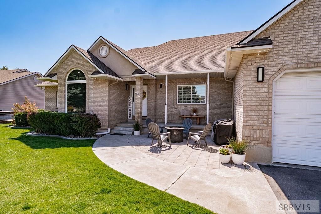 Image 10 of property listing at 706 Thicket Way, Idaho Falls, ID 83404