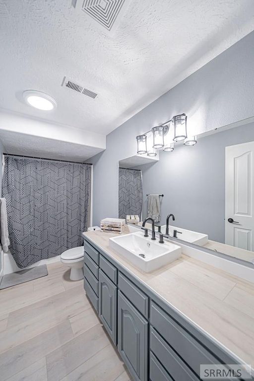 Image 68 of property listing at 706 Thicket Way, Idaho Falls, ID 83404