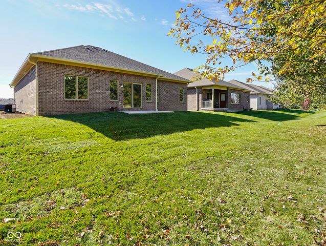 5406 E Commons North Drive, Mooresville, IN 46158