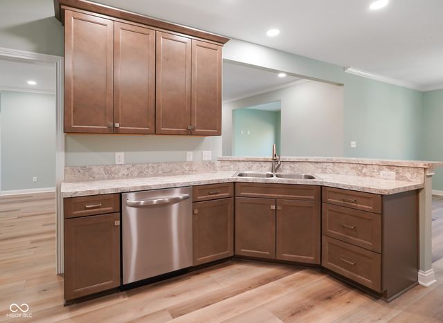 5406 E Commons North Drive, Mooresville, IN 46158