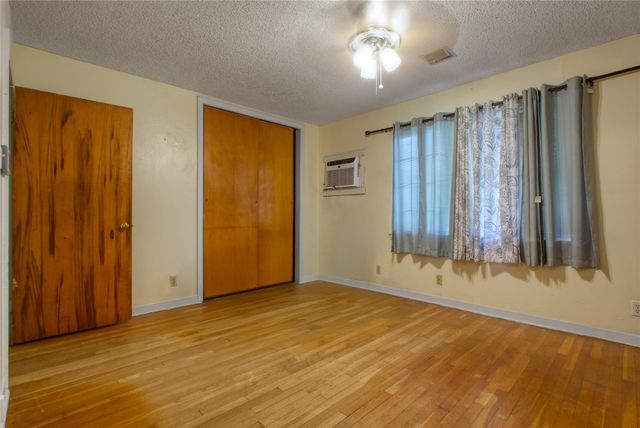 2030 Marnel Road, Houston, TX 77055