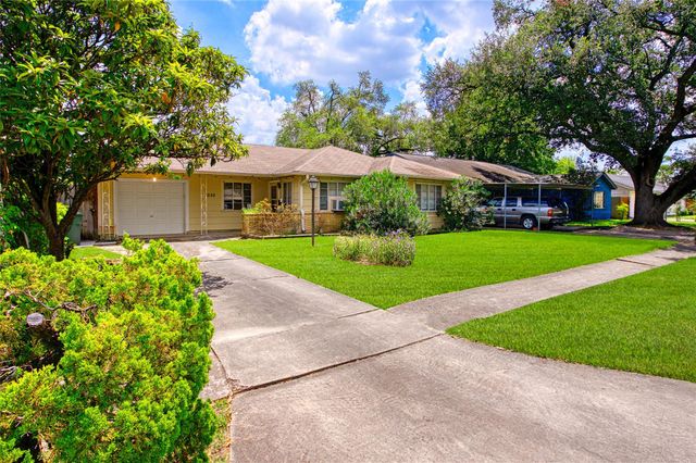 2030 Marnel Road, Houston, TX 77055