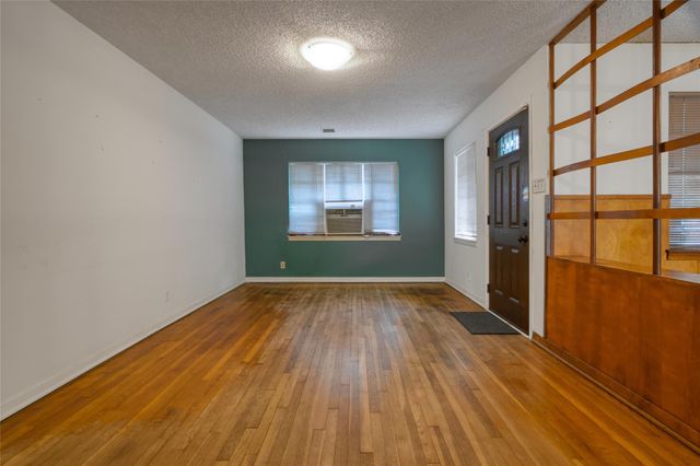 2030 Marnel Road, Houston, TX 77055