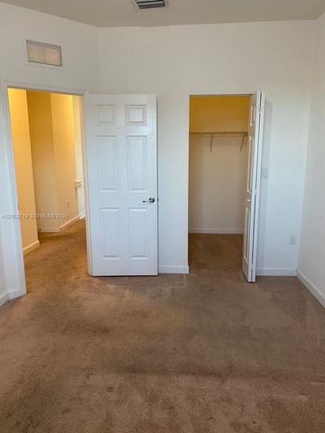 15062 SW 117th Way 15062, Miami, FL 33196