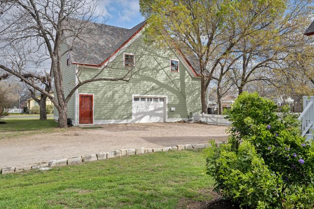 603 E 7th ST, Georgetown, TX 78626