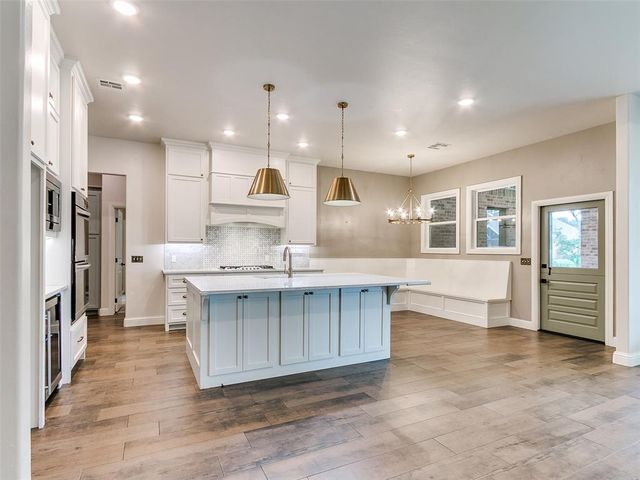 1970 Ladera Lane, Edmond, OK 73034