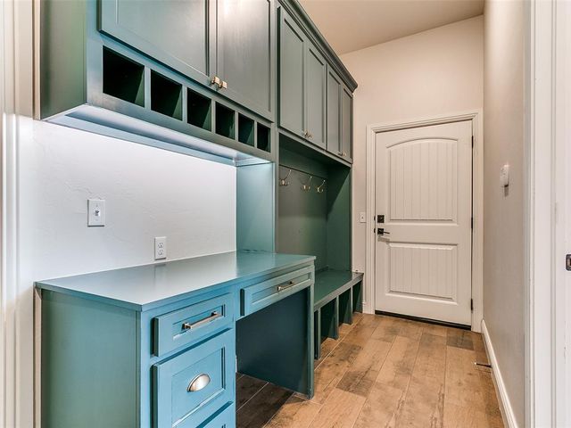 1970 Ladera Lane, Edmond, OK 73034