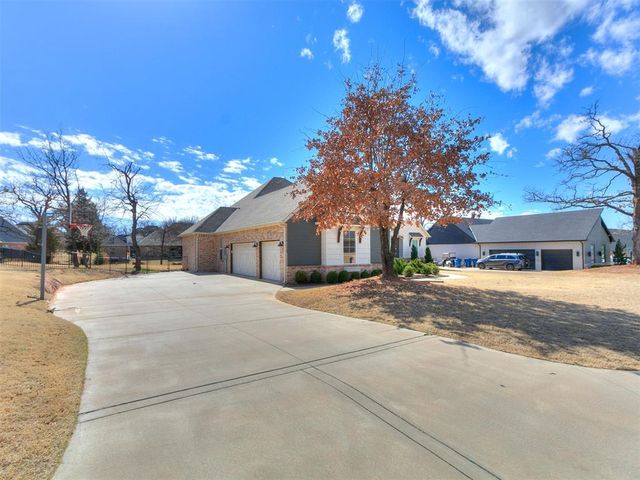 1970 Ladera Lane, Edmond, OK 73034