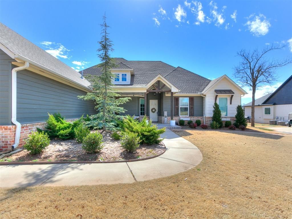 1970 Ladera Lane, Edmond, OK 73034