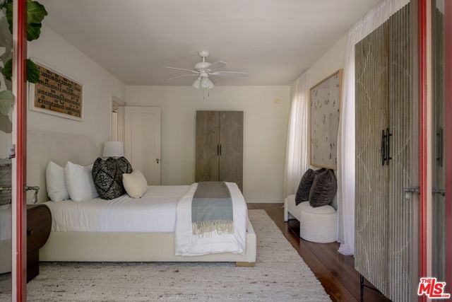 10609 Esther Avenue, Los Angeles, CA 90064