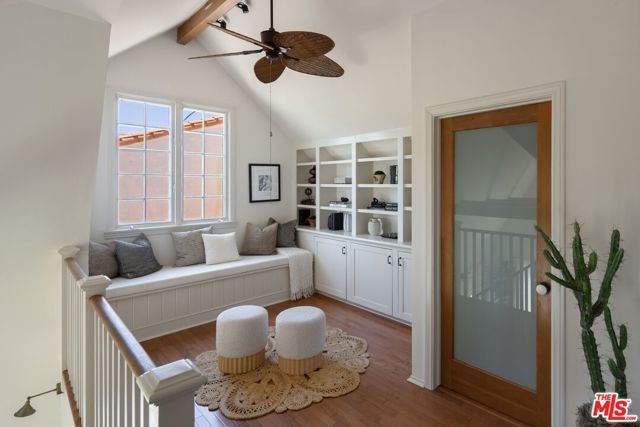 10609 Esther Avenue, Los Angeles, CA 90064