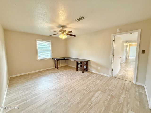 4978 Camellia Drive, Marianna, FL 32446