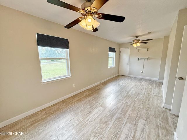 4978 Camellia Drive, Marianna, FL 32446