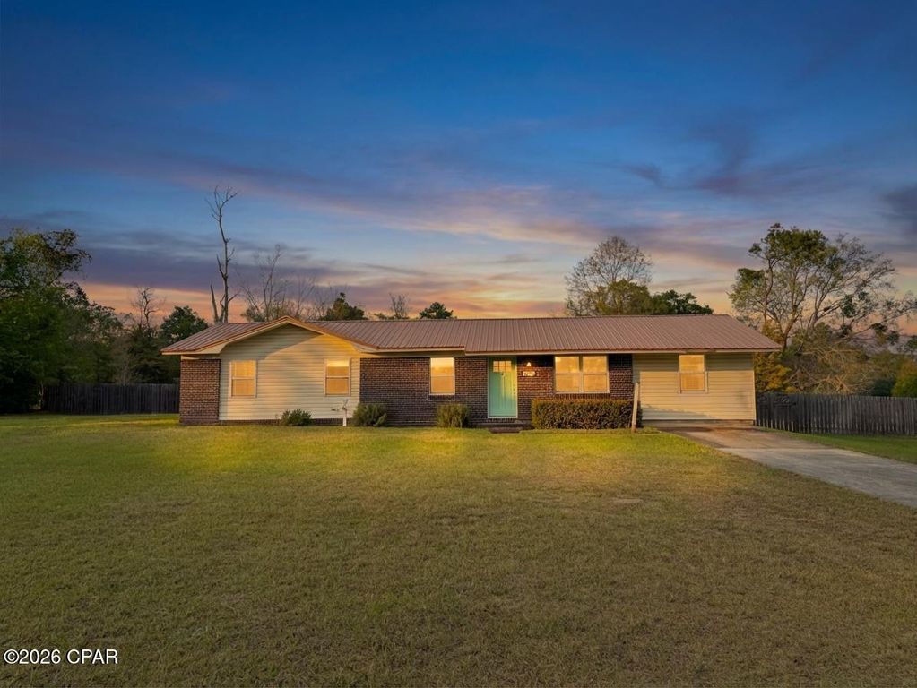 4978 Camellia Drive, Marianna, FL 32446