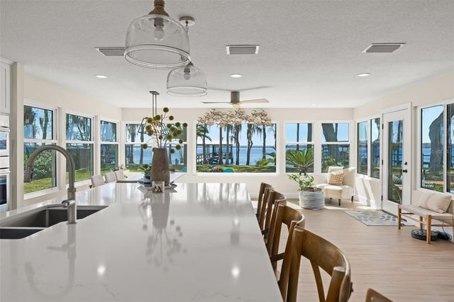 10435 LAKE LOUISA ROAD, Clermont, FL 34711