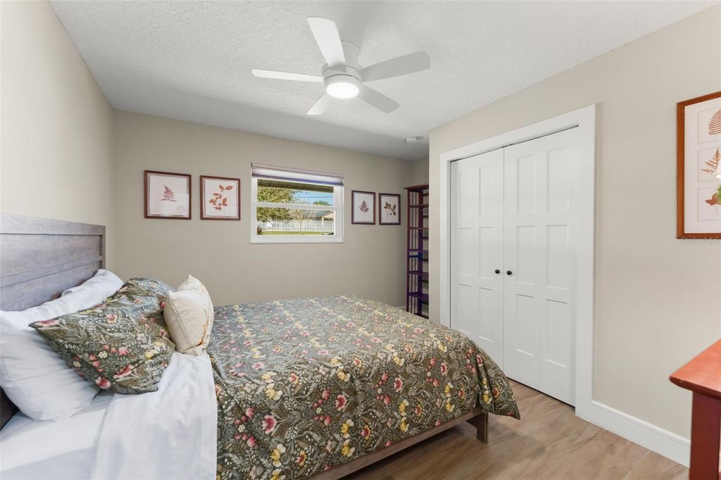 Image 30 of property listing at 10435 LAKE LOUISA ROAD, Clermont, FL 34711