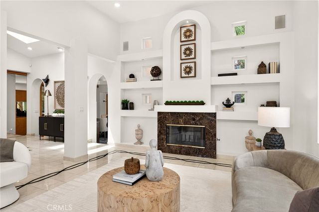 1008 Amarillo, Claremont, CA 91711