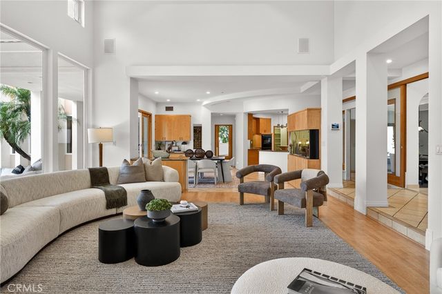 1008 Amarillo, Claremont, CA 91711