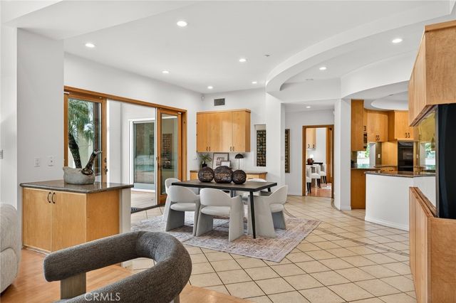 1008 Amarillo, Claremont, CA 91711