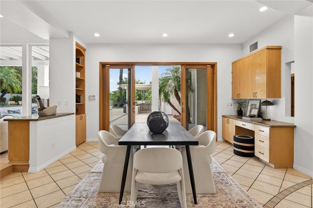 1008 Amarillo, Claremont, CA 91711