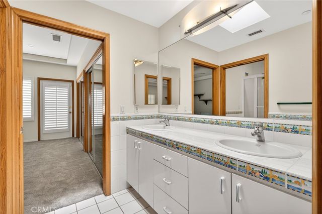 1008 Amarillo, Claremont, CA 91711