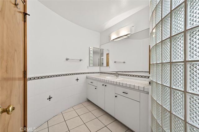 1008 Amarillo, Claremont, CA 91711