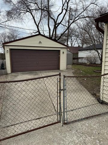 29045 Howard Avenue, Madison Heights, MI 48071