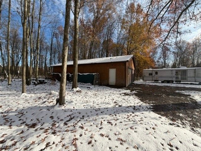 5834 Downs Road NW, Warren, OH 44481