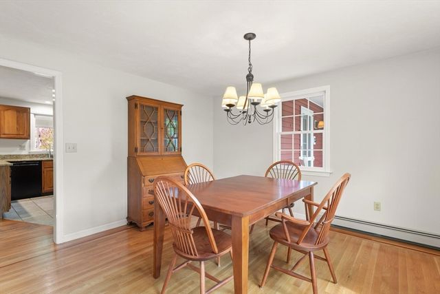 15 Conrod Ct, Mansfield, MA 02048