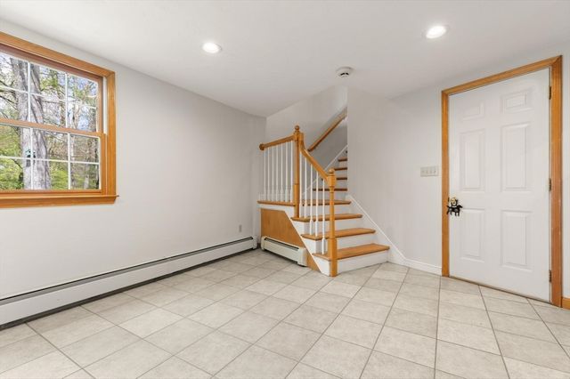 15 Conrod Ct, Mansfield, MA 02048