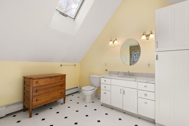 15 Conrod Ct, Mansfield, MA 02048