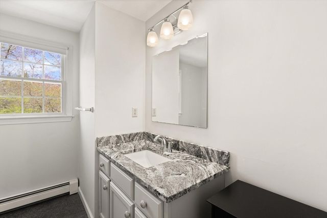 15 Conrod Ct, Mansfield, MA 02048