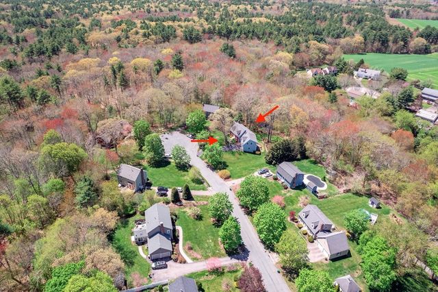 15 Conrod Ct, Mansfield, MA 02048