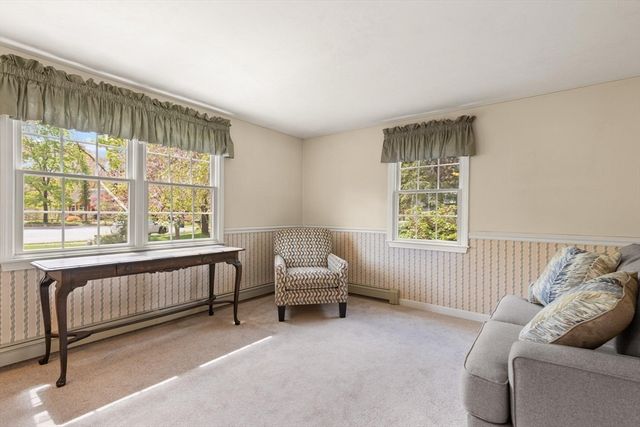 15 Conrod Ct, Mansfield, MA 02048