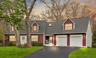 15 Conrod Ct, Mansfield, MA 02048