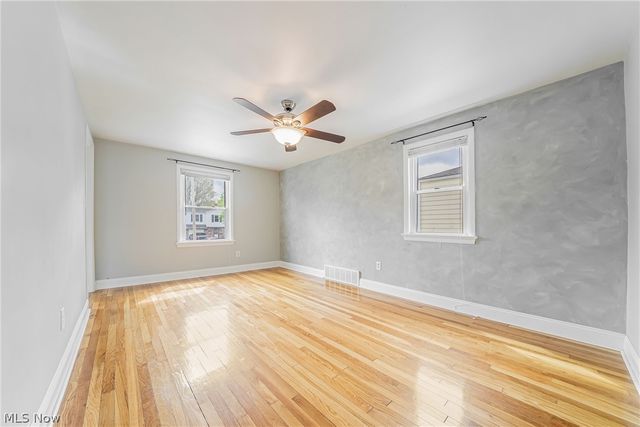 5368 Strawberry Lane, Willoughby, OH 44094