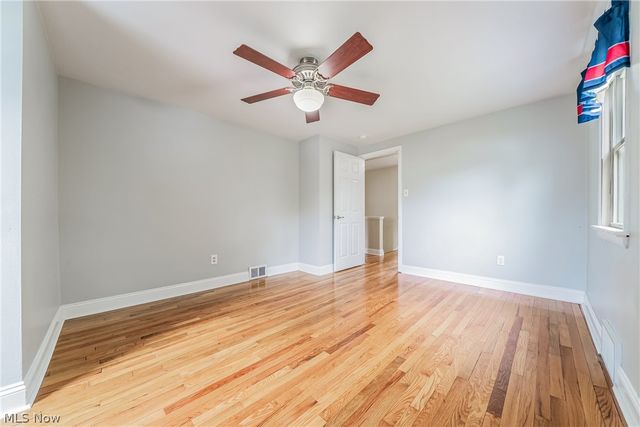 5368 Strawberry Lane, Willoughby, OH 44094