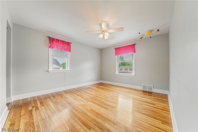 5368 Strawberry Lane, Willoughby, OH 44094