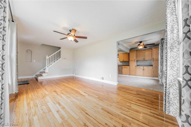 5368 Strawberry Lane, Willoughby, OH 44094