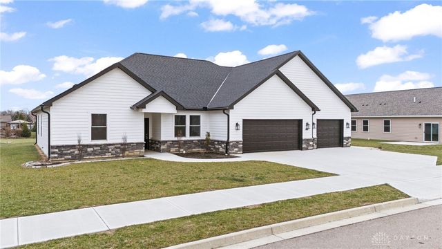 940 Rosenthal Drive, Troy, OH 45373