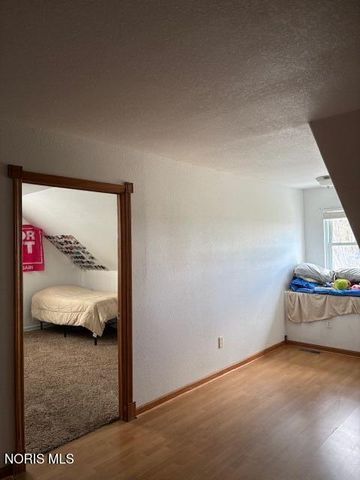 5113 Weckerly Road, Monclova, OH 43542